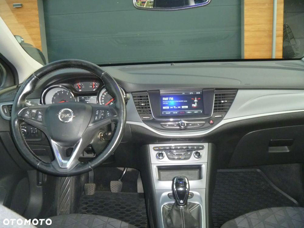 Opel Astra - 26