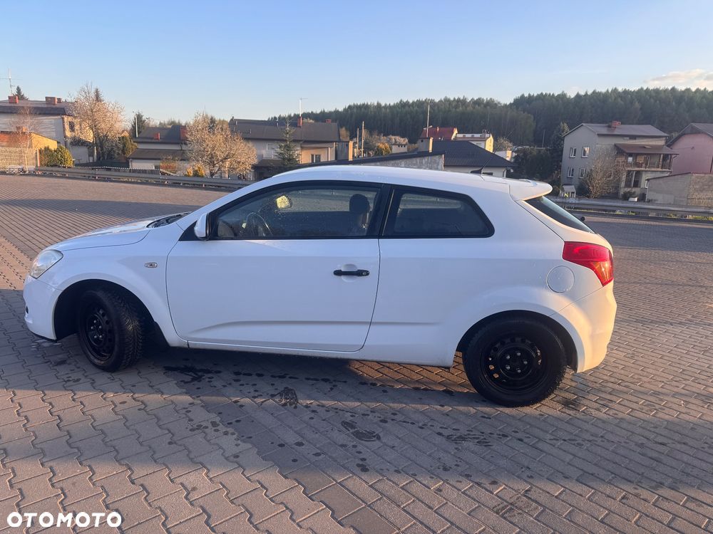 Kia Ceed 1.6 CVVT EX - 4