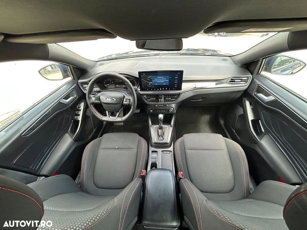 Ford Focus 1.0 EcoBoost ST-Line - 11