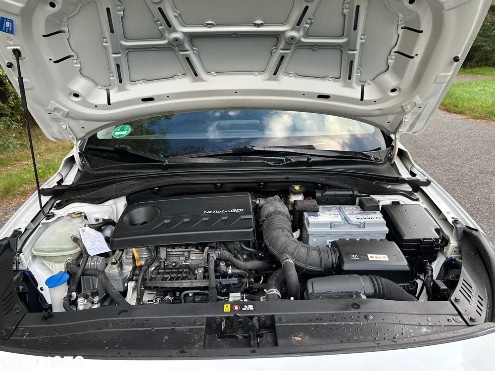 Hyundai i30 1.4 T-GDI YES - 19