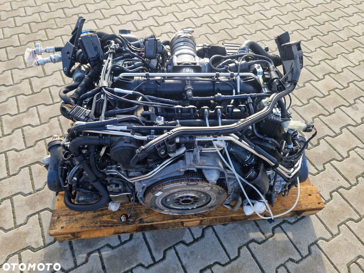 PORSCHE 911 991 LIFT 3.0 GTS SILNIK KOMPLETNY DCJ - 5