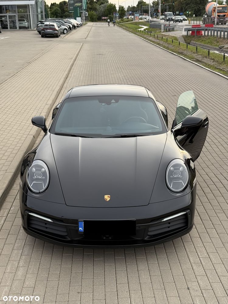 Porsche 911 Carrera 4S - 1