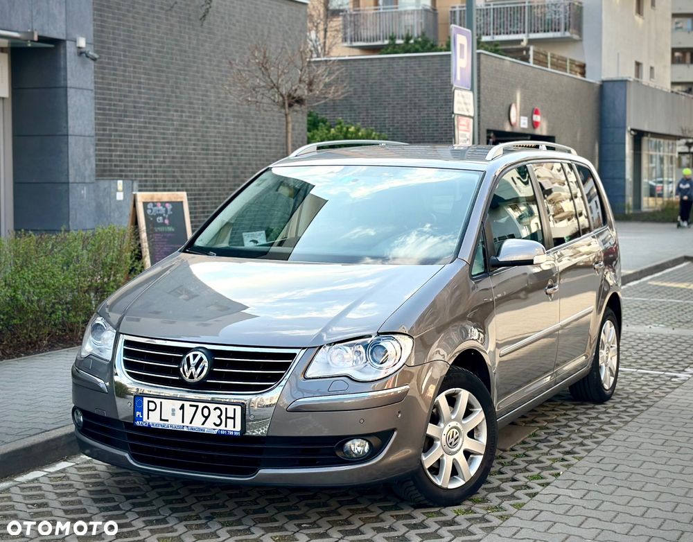 Volkswagen Touran 1.4 TSI DSG Highline - 20