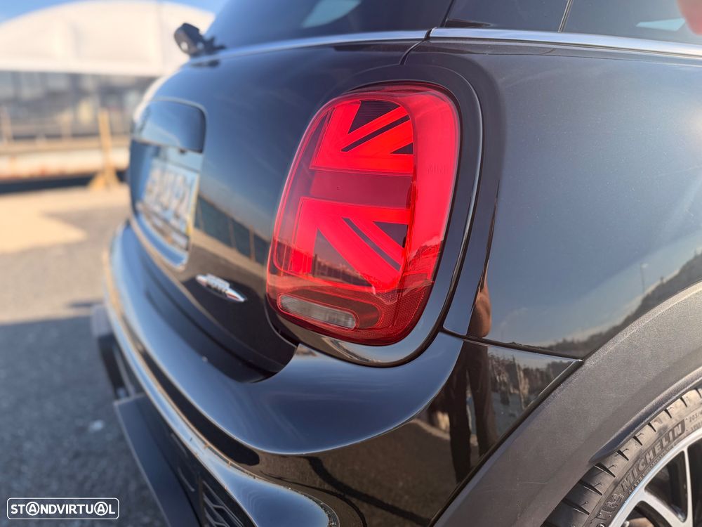 MINI 3 Portas John Cooper Works - 8