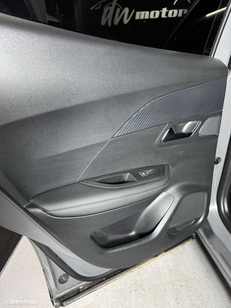 Peugeot 2008 PureTech 100 Stop&Start Allure Pack - 16