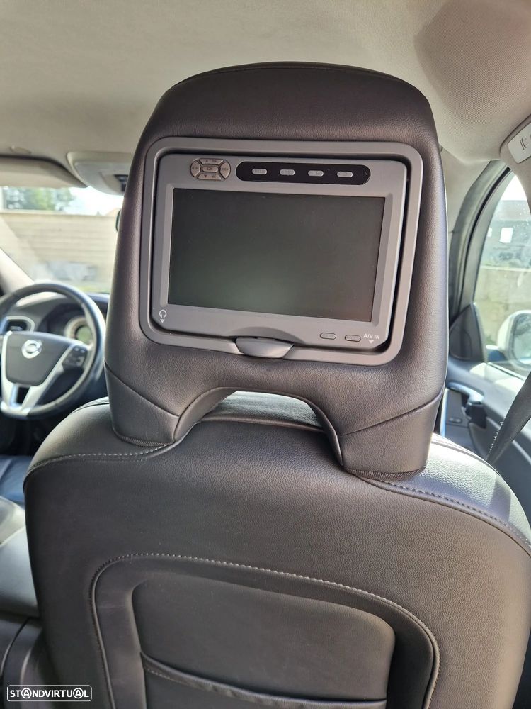 Volvo V60 2.0 D4 Summum Geartronic - 23