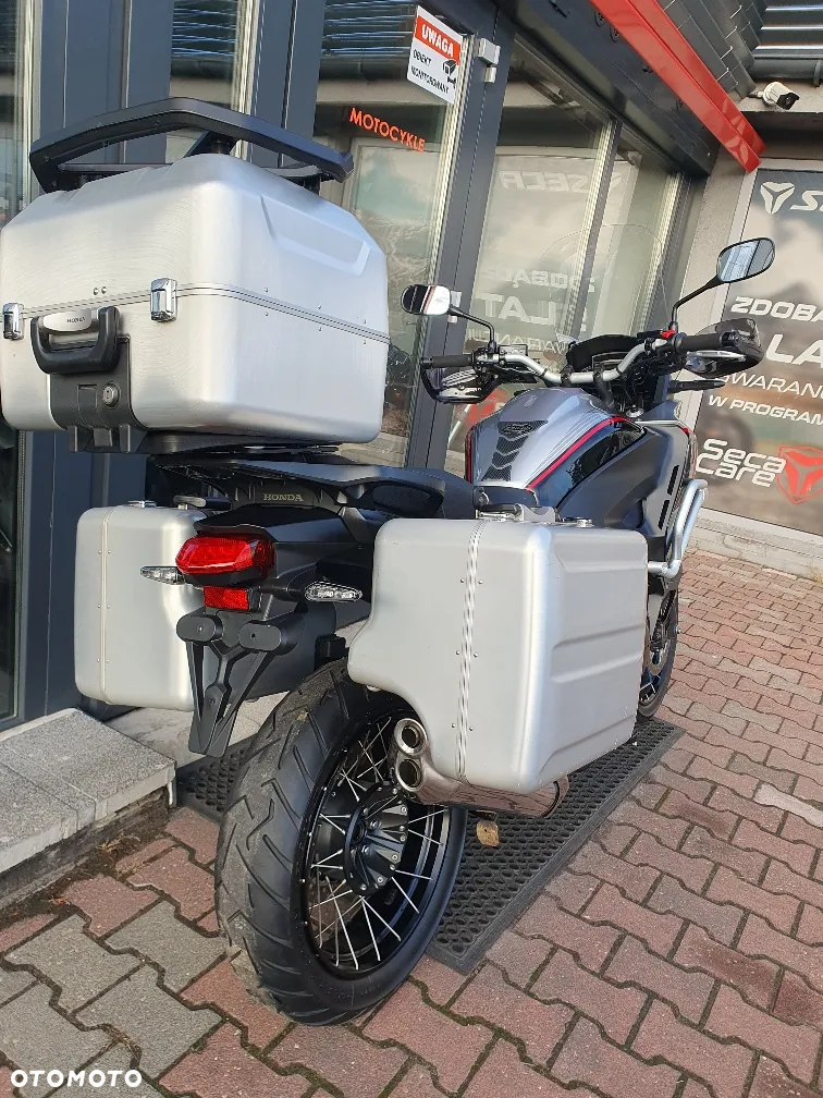 Honda VFR - 19