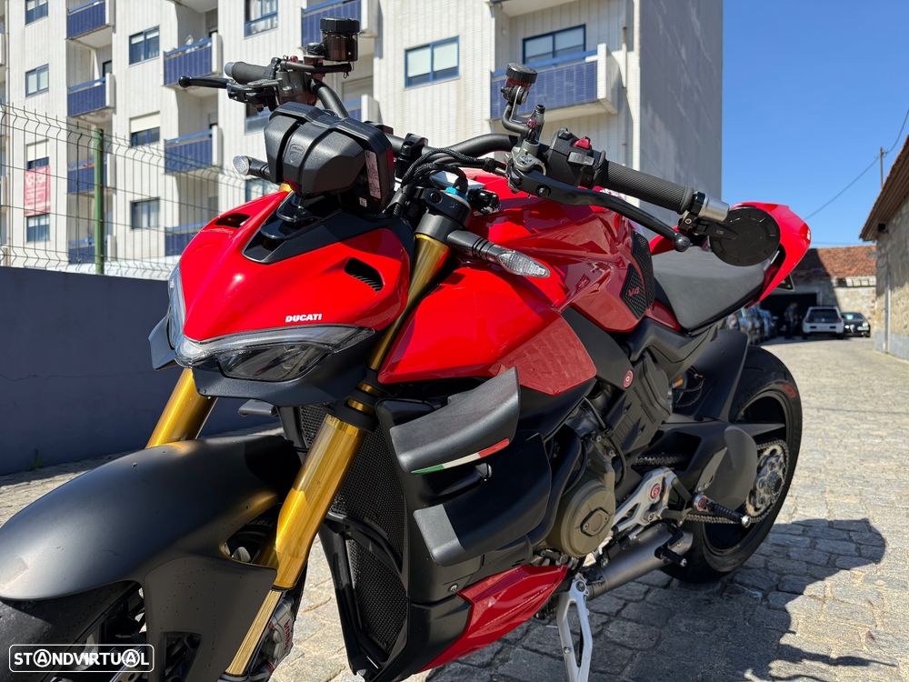 Ducati Streetfighter V4S - 17