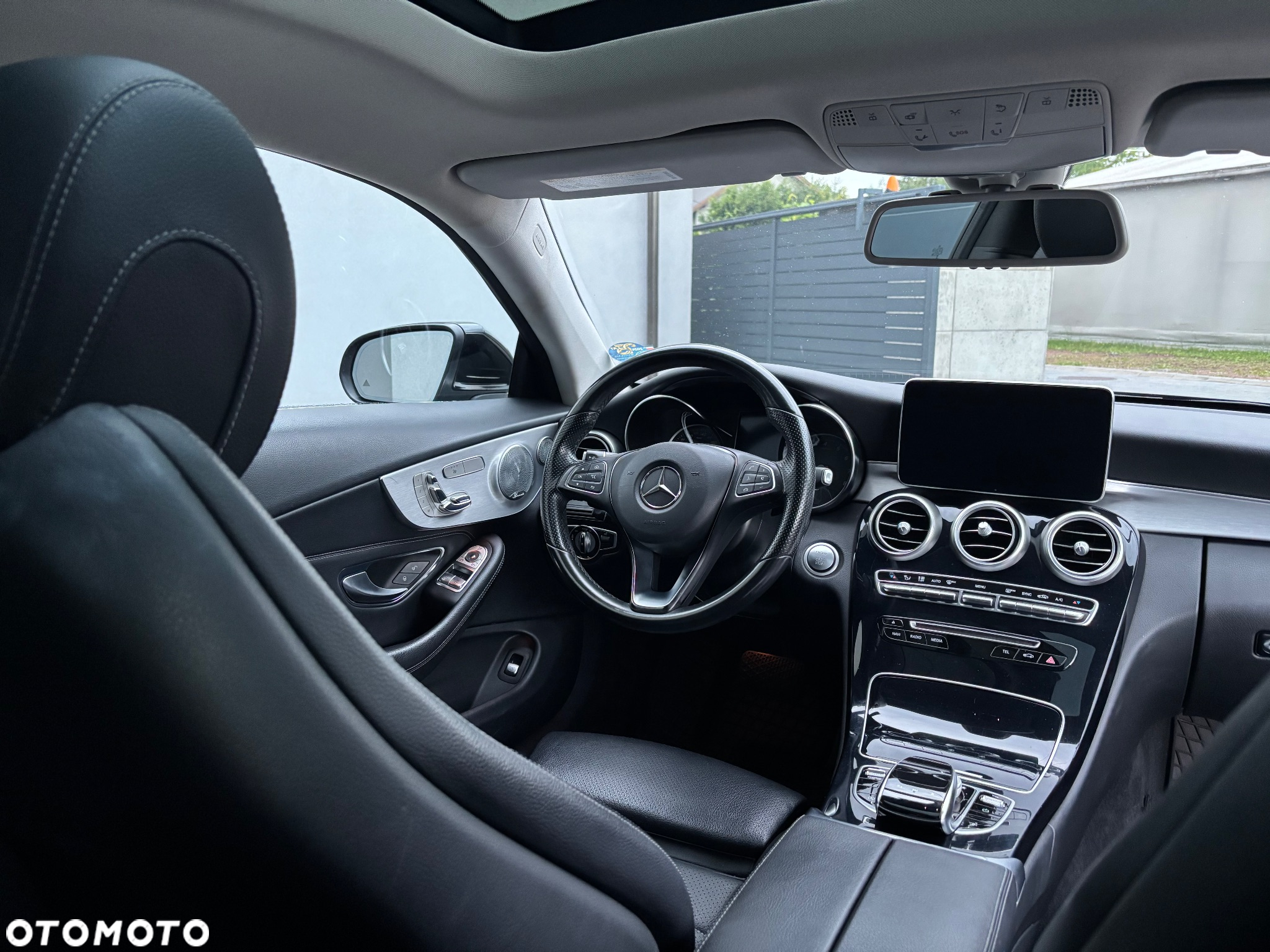 Mercedes-Benz Klasa C 300 Coupe 7G-TRONIC AMG Line - 15