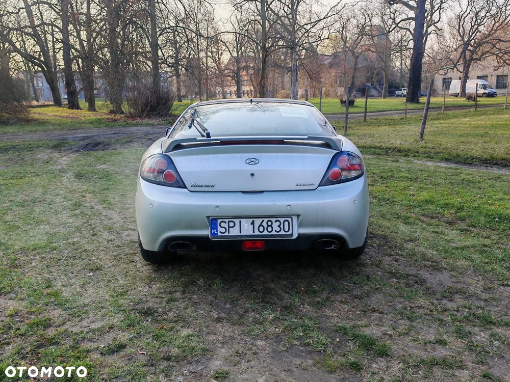 Hyundai Coupe 2.7 V6 Sport - 8