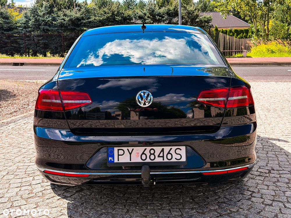 Volkswagen Passat 1.5 TSI OPF DSG Highline - 17