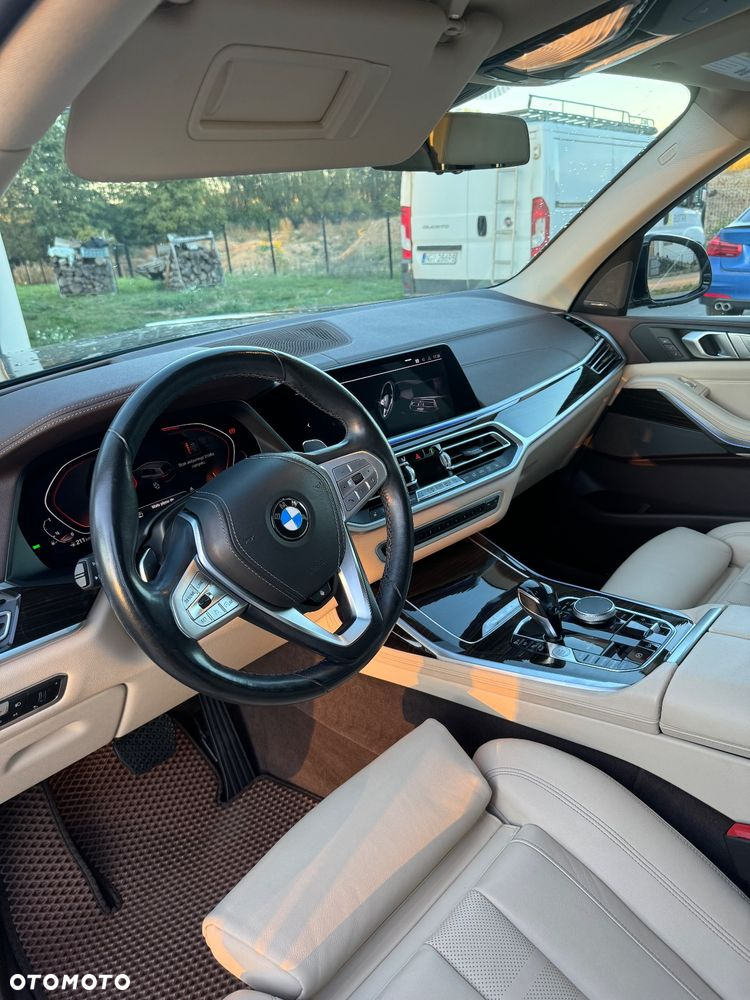 BMW X7 xDrive40i - 5