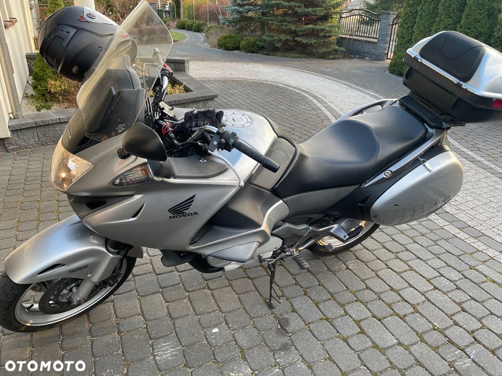 Honda NTV - 9