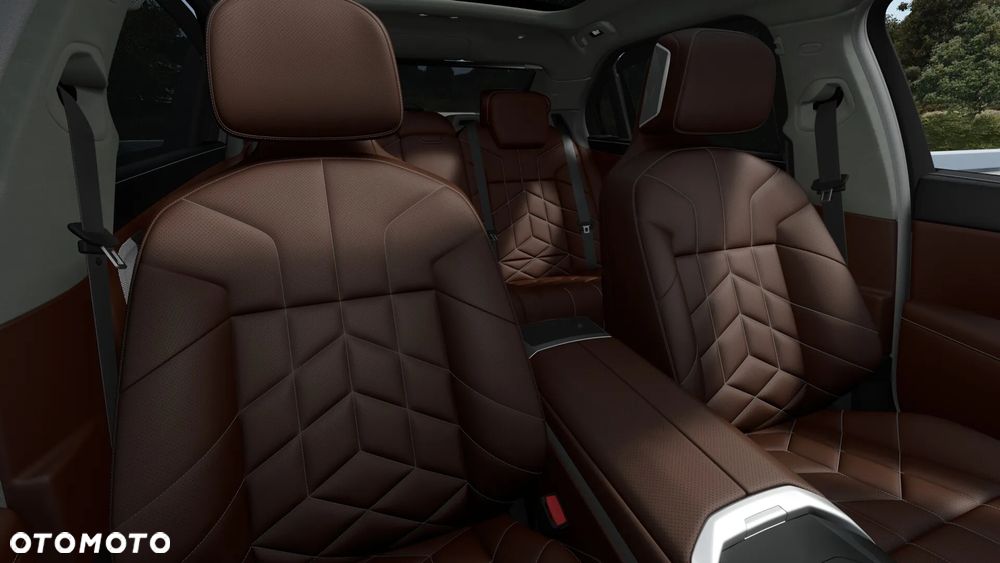 BMW Seria 7 - 10