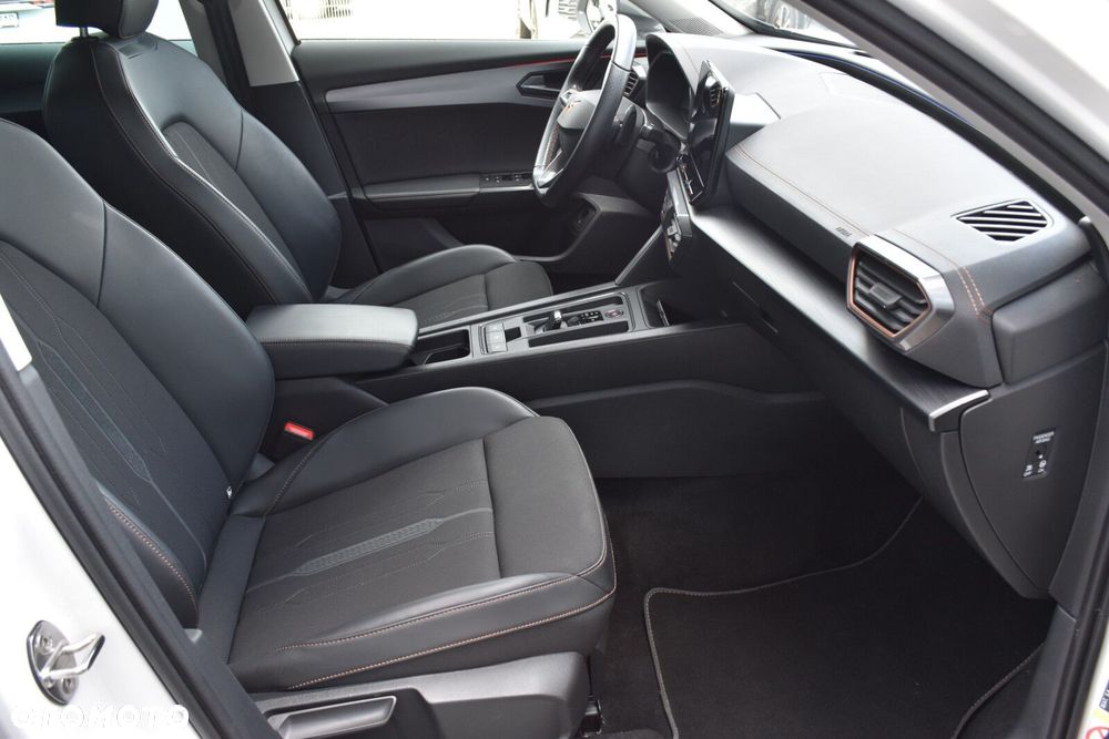 Cupra Formentor 1.4 e-Hybrid DSG - 35