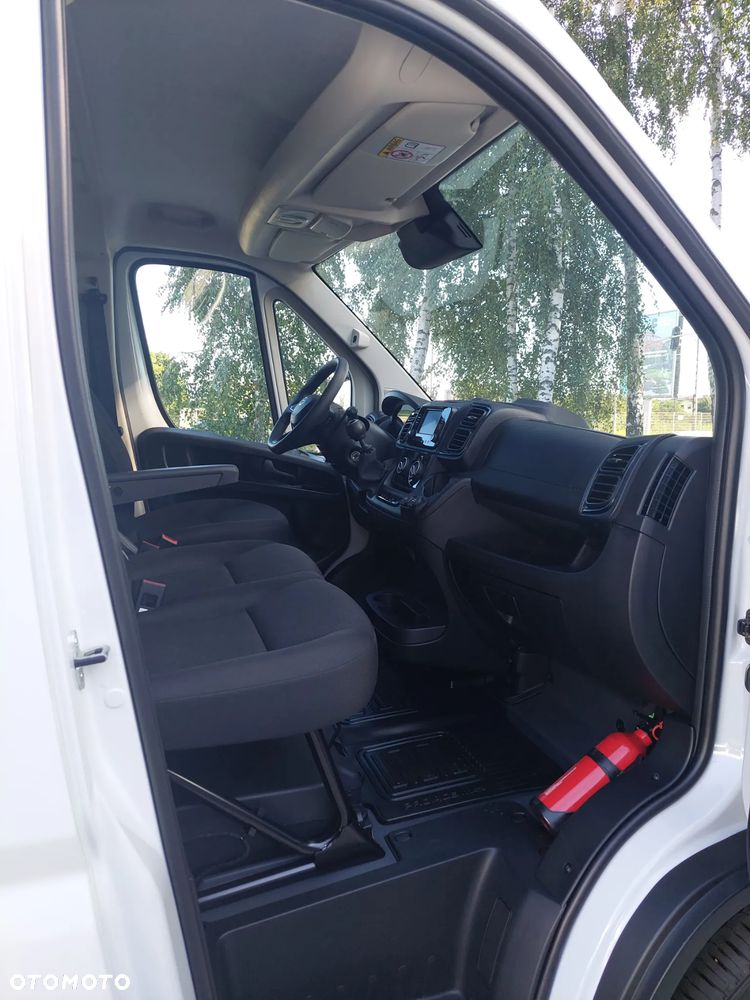 Toyota Proace MAX - 21
