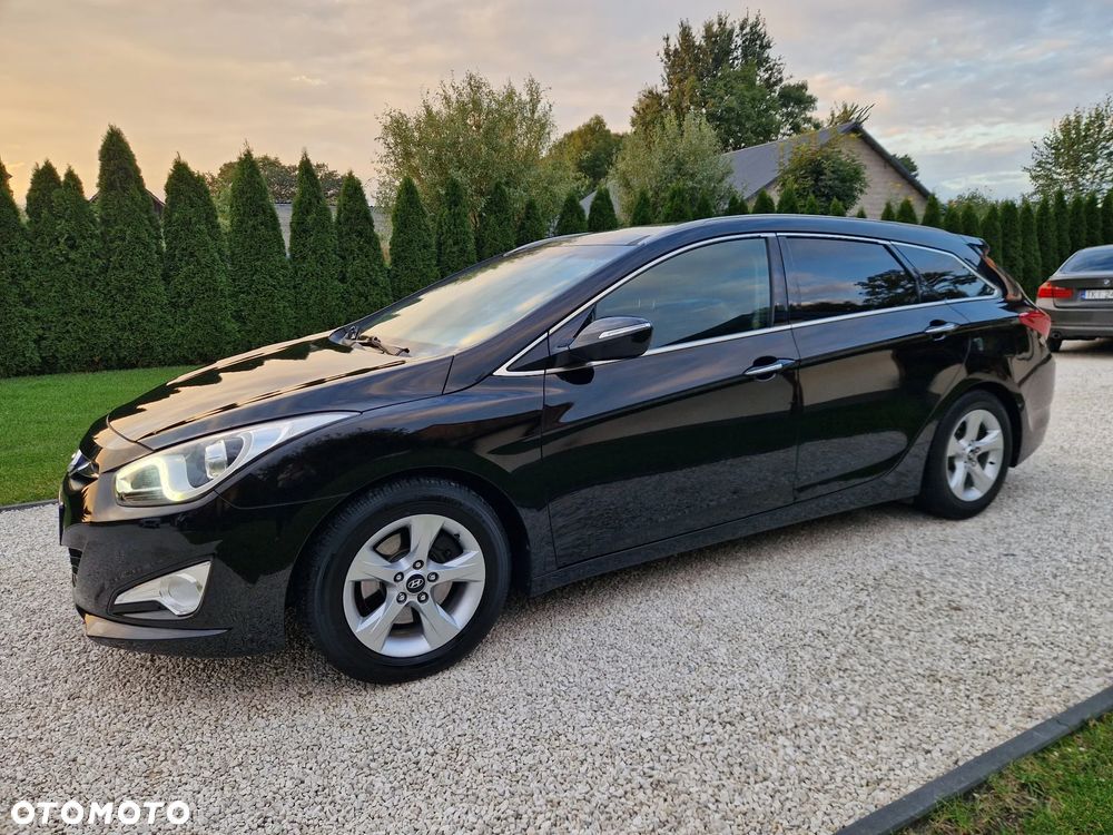 Hyundai i40 i40cw 1.7 CRDi Automatik Fifa World Cup Edition - 9