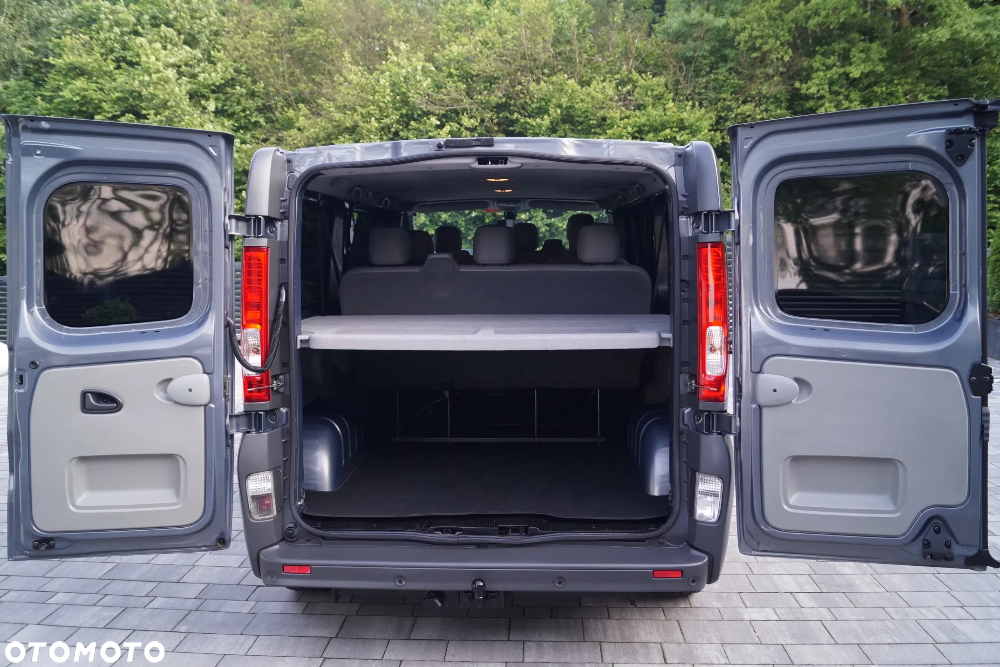 Opel Vivaro - 19