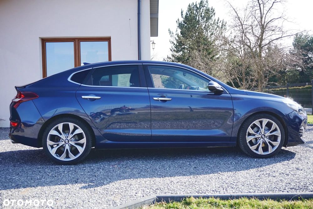 Hyundai i30 1.4 T-GDI DCT Premium - 2