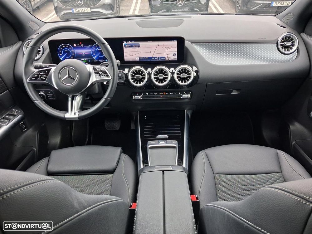 Mercedes-Benz EQA 250+ Progressive - 17