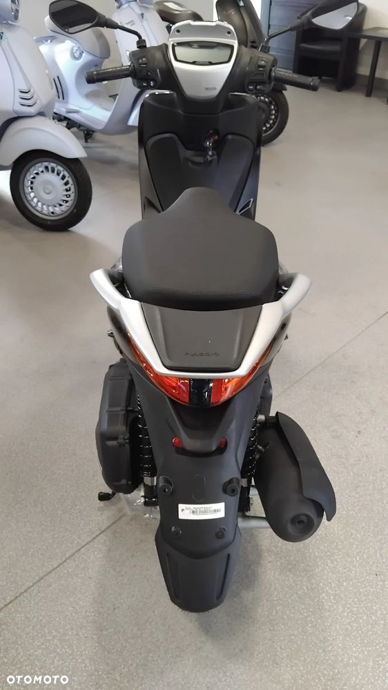 Piaggio Medley - 3