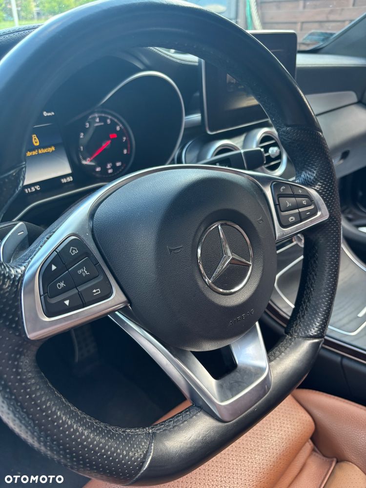 Mercedes-Benz Klasa C 300 9G-TRONIC - 8
