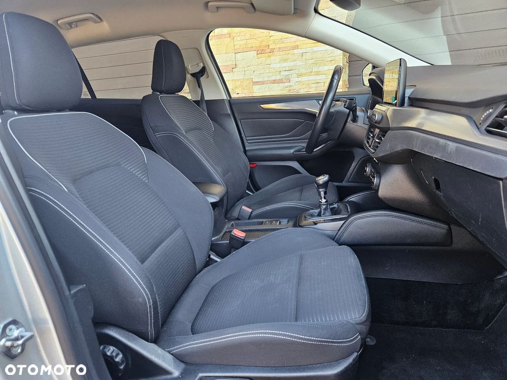 Ford Focus 2.0 EcoBlue Titanium Business - 20