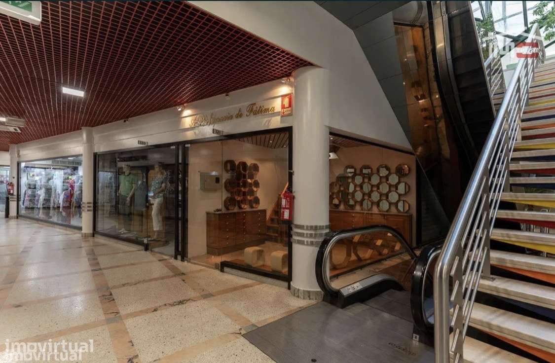 Loja no Centro de Fátima - Grande imagem: 4/10