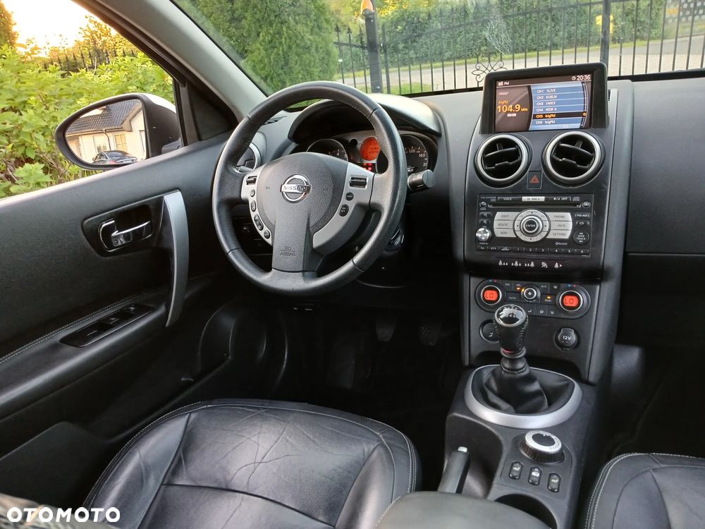 Nissan Qashqai 2.0 4x4 Tekna - 19