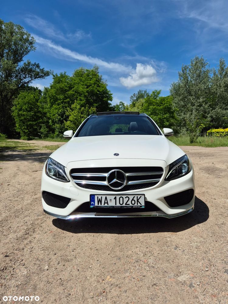 Mercedes-Benz Klasa C 300 9G-TRONIC AMG Line - 2
