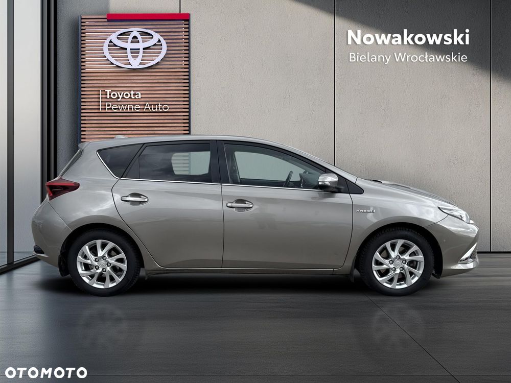 Toyota Auris - 29