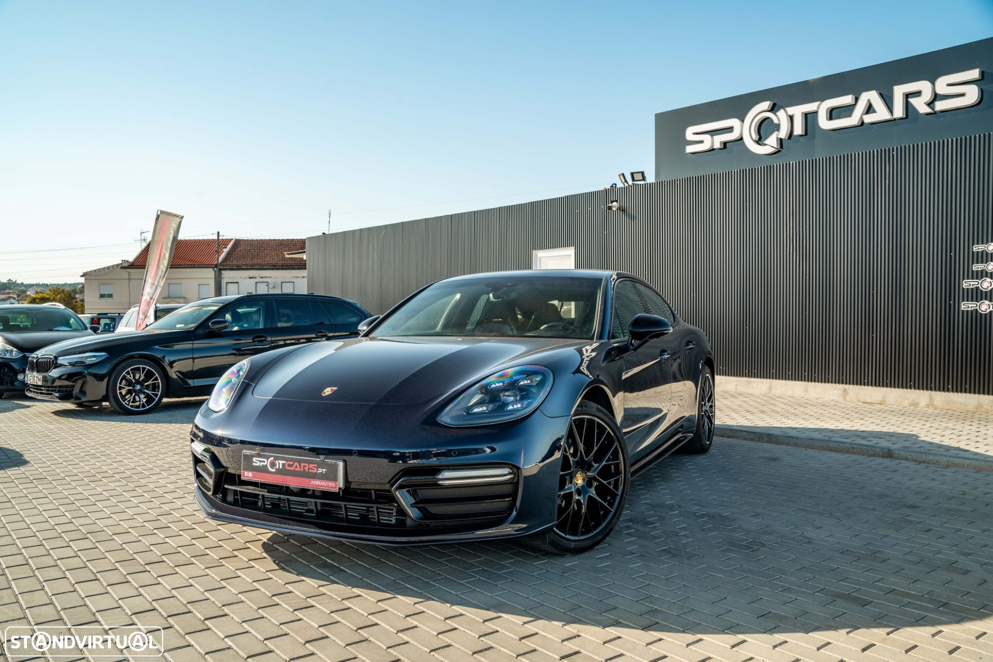 Porsche Panamera 4 Executive - 3