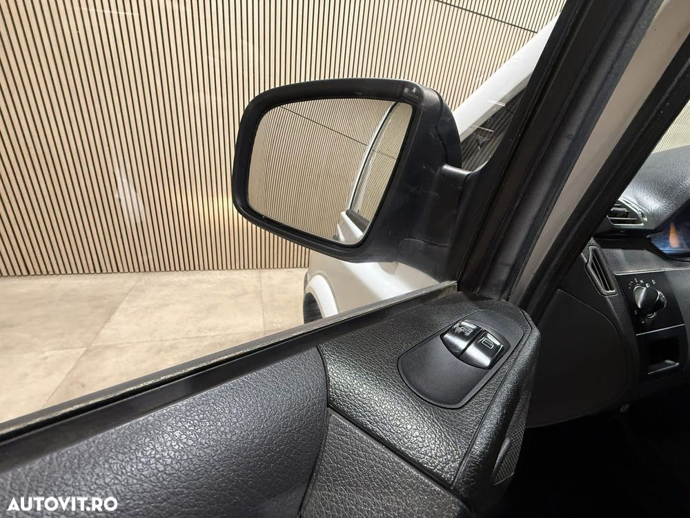 Mercedes-Benz Vito - 9