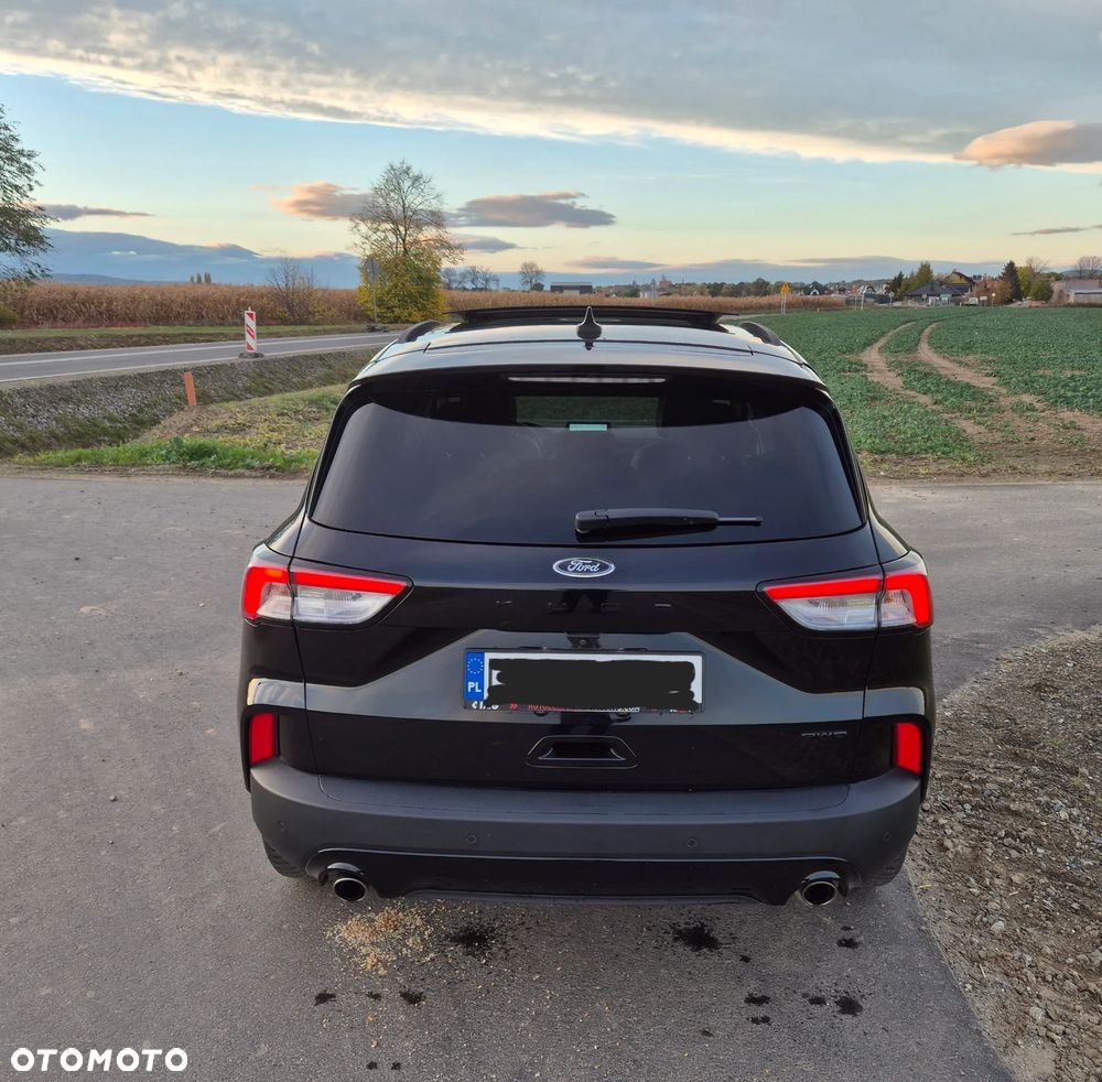 Ford Kuga - 5