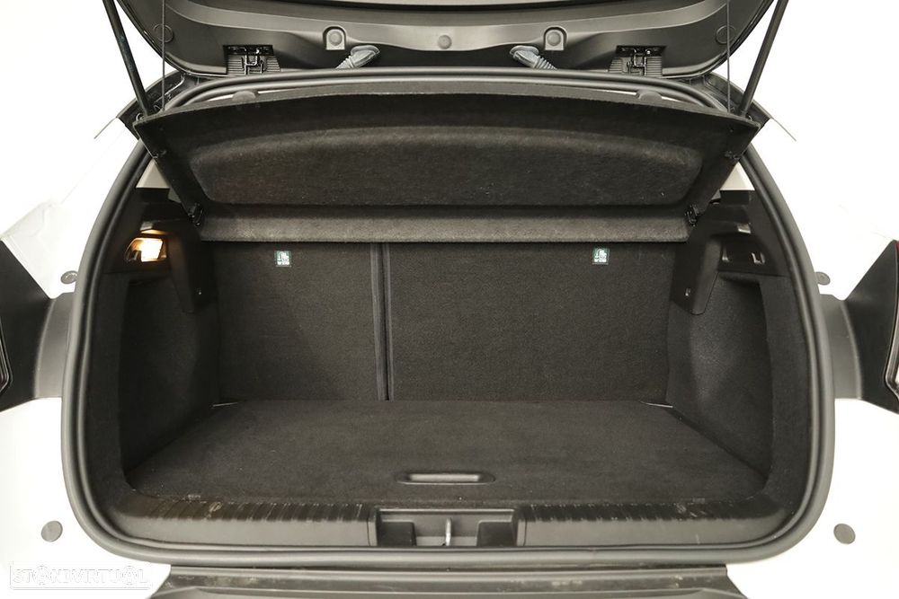 Renault Captur 1.0 TCe Techno Bi-Fuel - 26