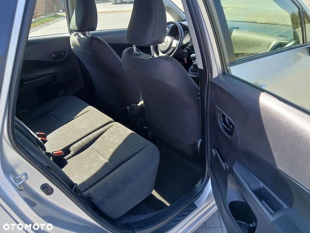 Toyota Verso S 1.33 VVT-i - 15