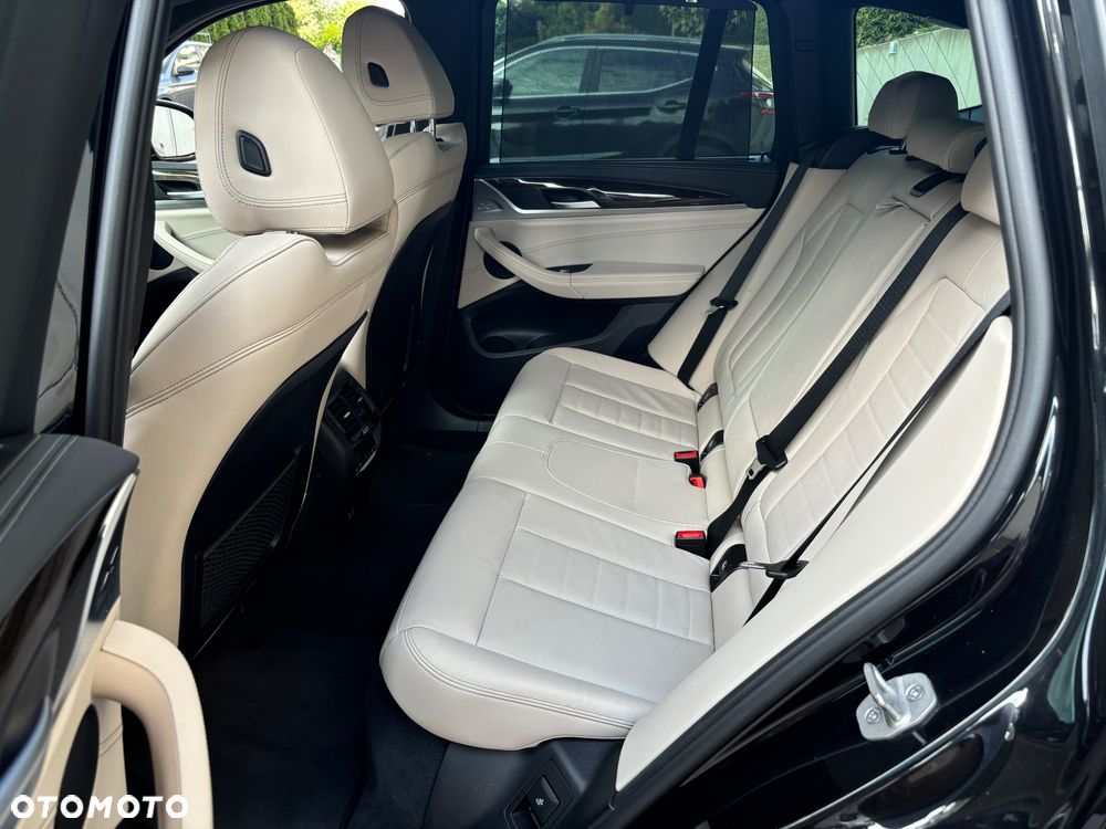BMW X3 - 22