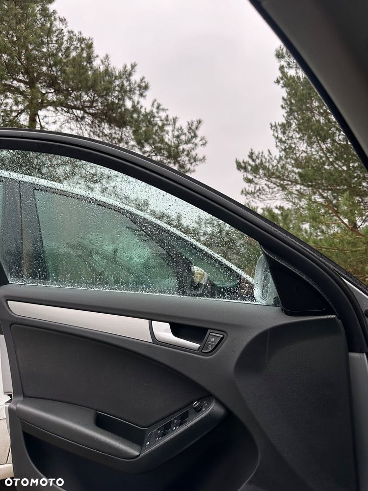 Audi A4 Avant 2.0 TDI - 22