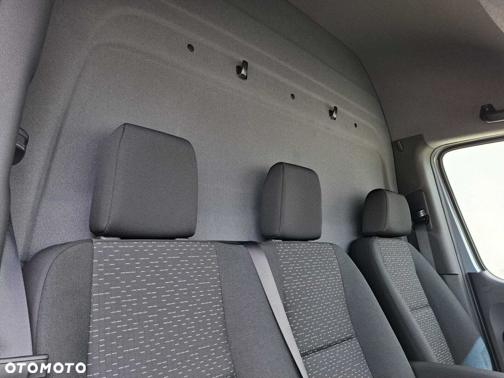 Mercedes-Benz Sprinter 317 CDI - 12