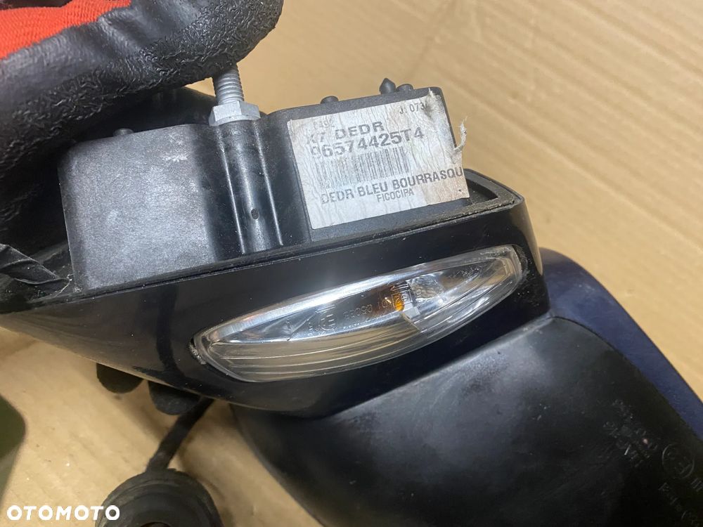 LUSTERKO PRAWE 11PIN CITROEN C5 III 96574425T4 - 6
