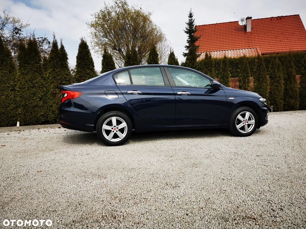 Fiat Tipo 1.4 16V Lounge EU6d - 9