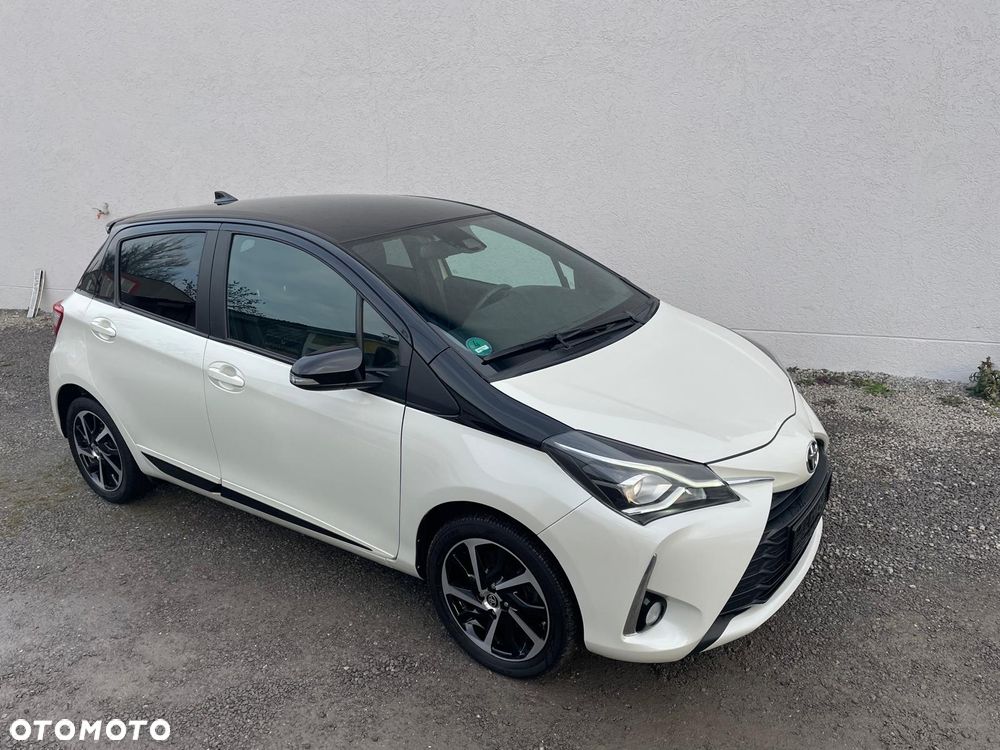 Toyota Yaris 1.5 Selection - 2