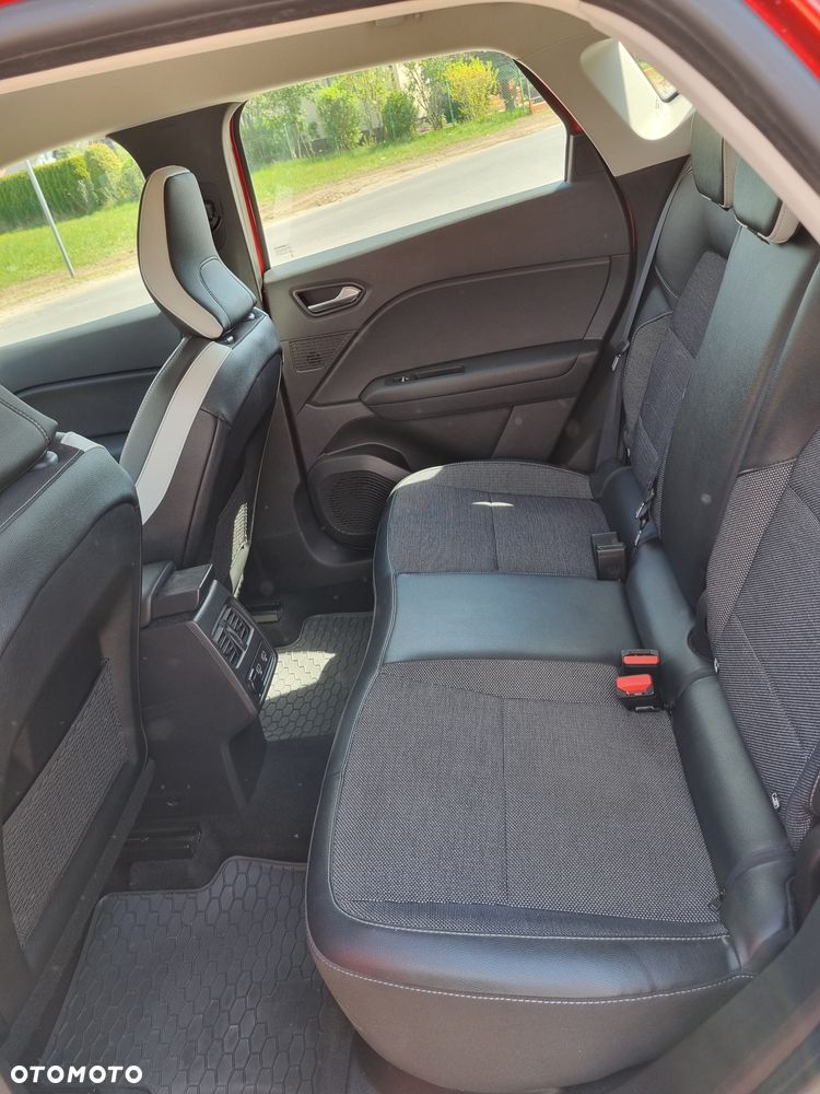 Renault Captur - 21