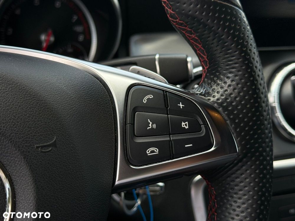 Mercedes-Benz CLA - 18