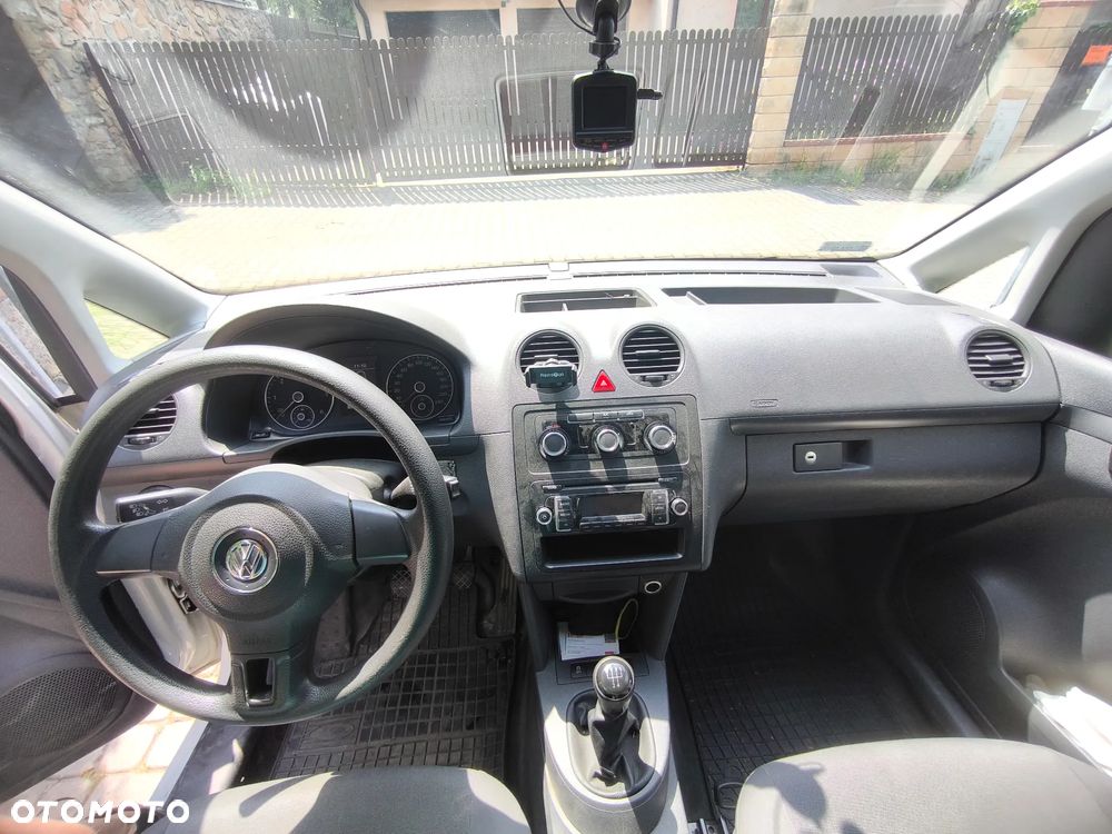 Volkswagen CADDY - 8