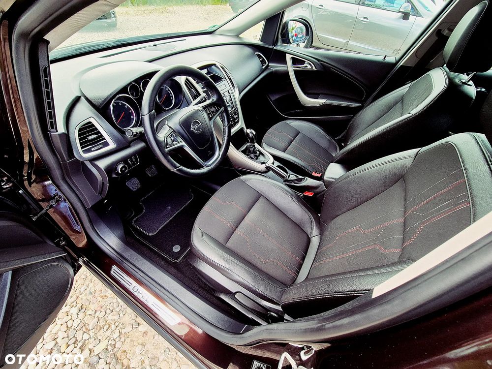 Opel Astra 1.4 Turbo Color Edition - 18