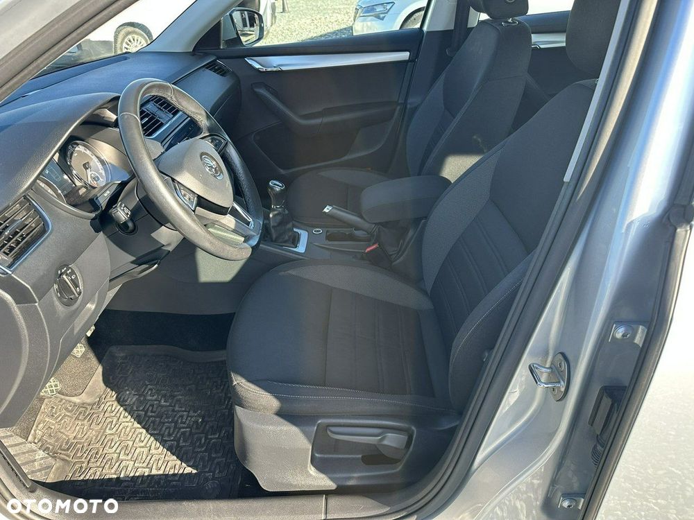 Skoda Octavia 1.6 TDI SCR Ambition - 15