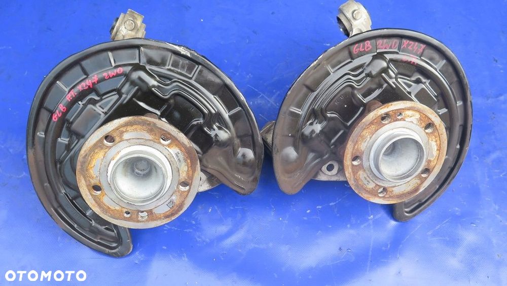 Zwrotnica Piasta Tył Tylna Lewa lub Prawa MERCEDES GLB X247 2WD