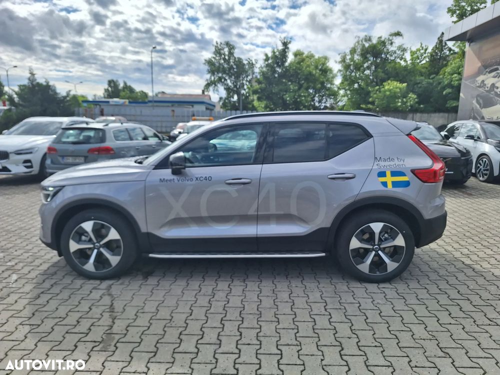 Volvo XC 40 B4 AT FWD MHEV Ultimate Dark - 9