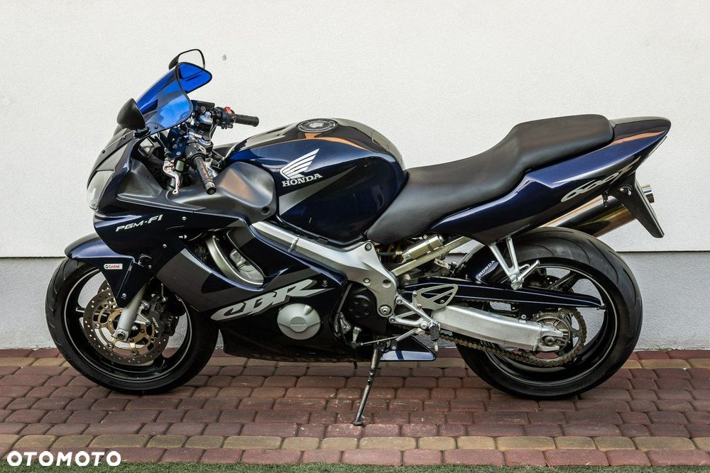 Honda CBR - 5